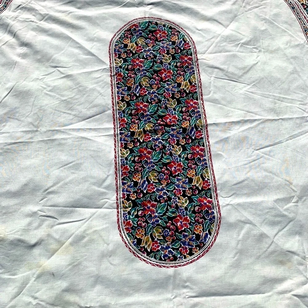 Table cloth